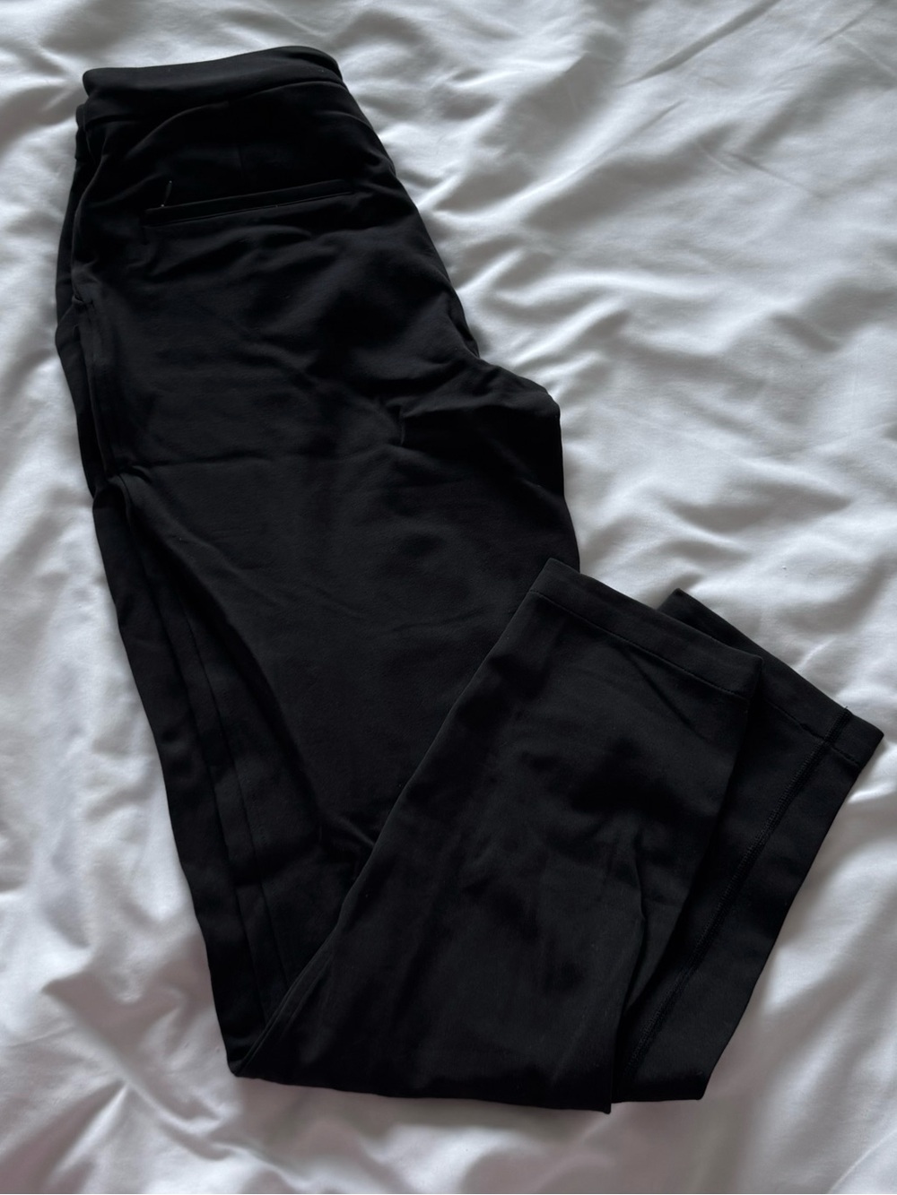 Lululemon City Trek Trouser II
*28"
Black